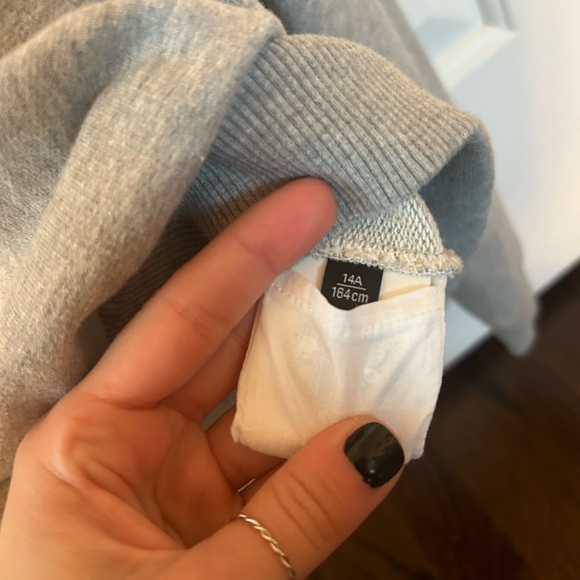 Versace Crewneck - Picture 2 of 7